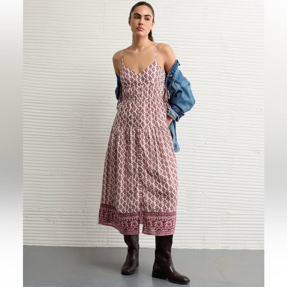 American Eagle Outfitters Red and White Midi Dress - Picture 2 of 2